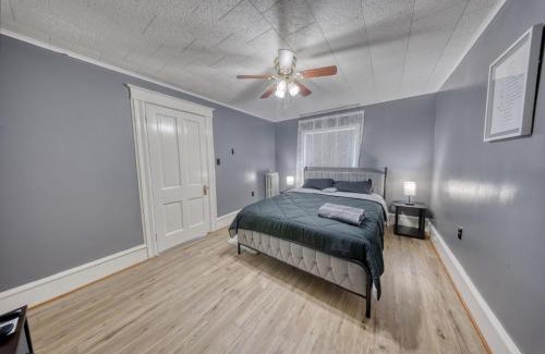 Carbondale Apartment | 1-Bedroom, 1-Bath Getaway
