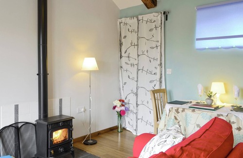 Berwick-upon-Tweed Cottage | 1 bedroom accommodation in Lowick, near Berwick-on-Tweed