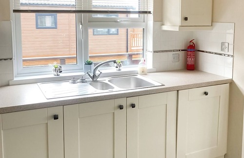 Newton Stewart Ski Chalet | 1 bedroom accommodation in Glenluce, Newton Stewart