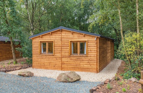 Freehay Ski Chalet | 1 bedroom accommodation in Freehay, Cheadle