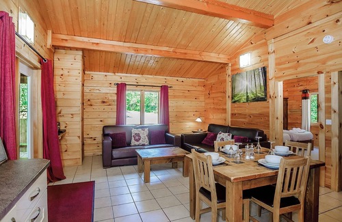 Freehay Ski Chalet | 1 bedroom accommodation in Freehay, Cheadle