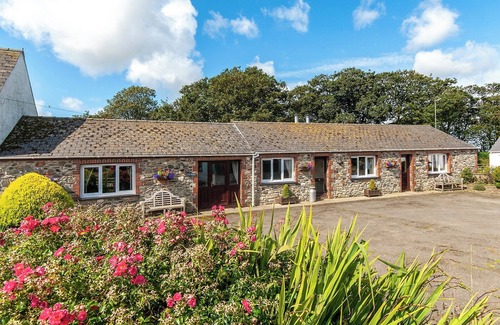 Haverfordwest Cottage | 1 bedroom accommodation in Llandeloy, near Haverfordwest