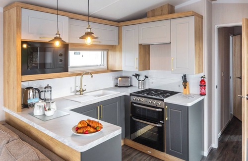 Holywell House | 1 bedroom accommodation in Holywell Bay