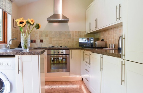 Allithwaite Ski Chalet | 1 bedroom accommodation in Allithwaite