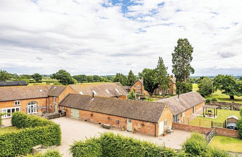 Burlton Cottage | 1 bedroom accommodation in Myddle, near Shrewsbury