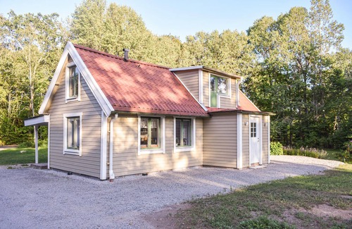 Rodeby House | 1 bedroom accommodation in Fridlevstad