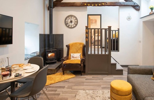 Llanegryn Cottage | 1 bedroom accommodation in Llanegryn