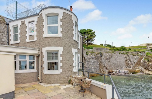 Plymouth Cottage | 1 bedroom accommodation in Plymouth