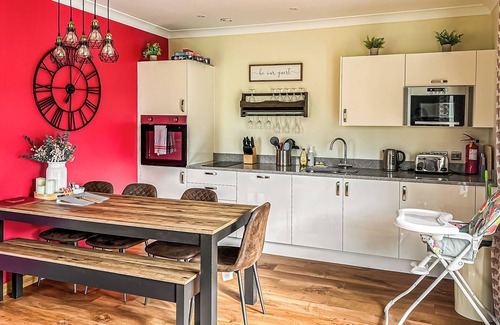 Flaxton Ski Chalet | 1 bedroom accommodation in Flaxton