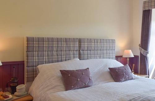 Galston Cottage | 1 bedroom accommodation in Galston, near Ayr