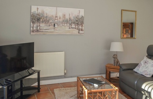 Lincoln Cottage | 1 bedroom accommodation in Doddington, near Lincoln