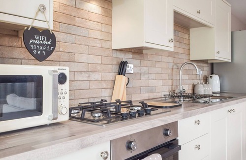 Tavernspite Cottage | 1 bedroom accommodation in Llanteg