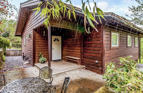 Horton Ski Chalet | 1 bedroom accommodation in Nr Leek