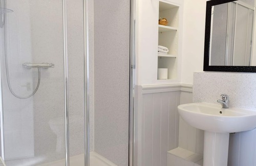 Whitland Cottage | 1 bedroom accommodation in Red Roses, near Pendine