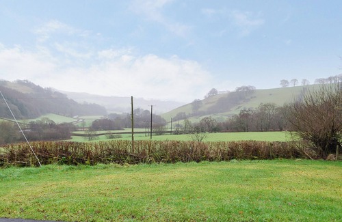 Brecon Cottage | 1 bedroom accommodation in Lower Chapel, near Brecon