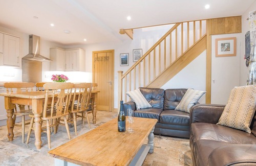 Battle Cottage | 1 bedroom accommodation in Brecon