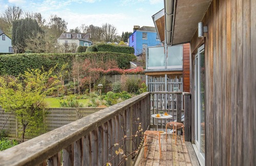 Totnes Cottage | 1 bedroom accommodation in Totnes