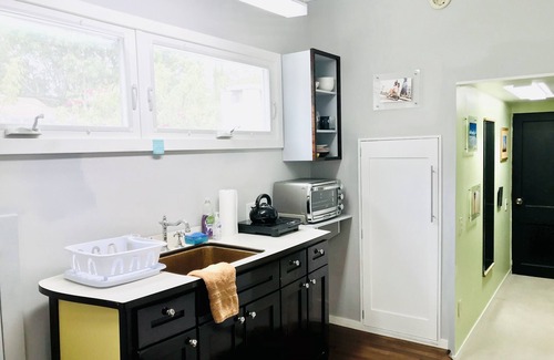 Coconut Grove House | 1 Bedroom and 1 Bath - Unique Tropical Garden Loft in Coconut Grove, Miami.