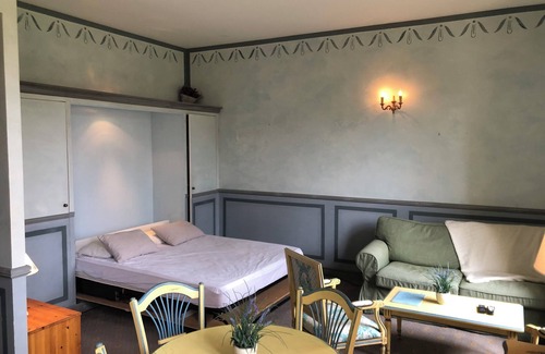 Montbrun-les-Bains Apartment | 1 bedroom apartment in montbrun-les-bains