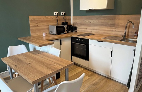 Saint-Lunaire Apartment | 1 Bedroom Apartment in Saint-Lunaire