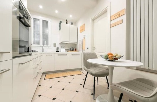 Old Town Apartment | 1 Bedroom Apartment in Modena