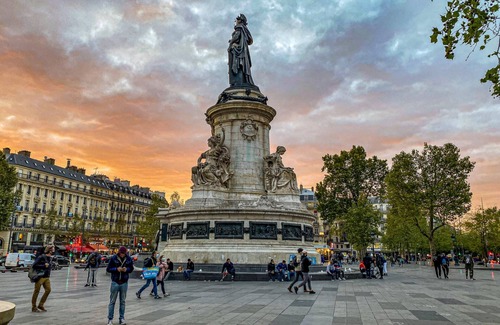 Quartier Saint-Ambroise Apartment | 1 Bedroom Apartment in the heart of République
