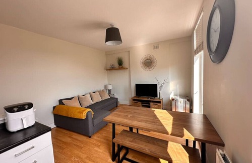 Lewisham Apartment | 1 bedroom Apartment inSE13