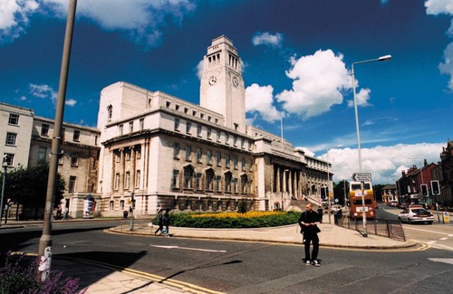 Leeds Apartment | 1 bedroom apartment with amazing Leeds dock view.