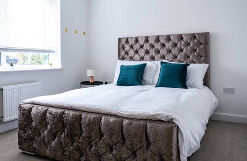 Warwick Apartment | 1 Bedroom Apt Leamington Spa Hosted By Golden Key