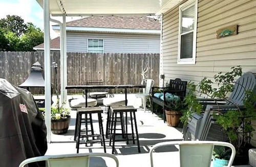 New Orleans House | 1 bedroom available in a house in Marrero with WiFi, AC, Washer& Dryer, and TV.