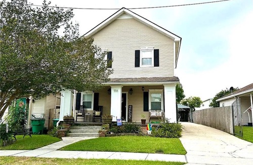 New Orleans House | 1 bedroom available in a house in Marrero with WiFi, AC, Washer& Dryer, and TV.