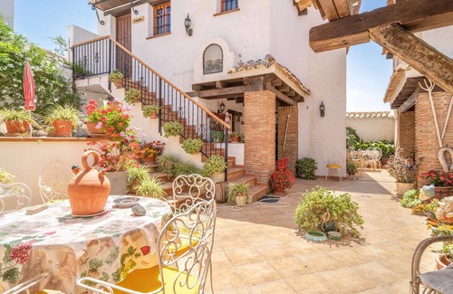 Alfarnatejo Apartment | 1 bedroom awesome apartment in Mondron