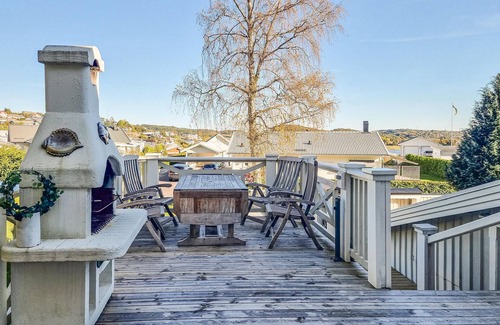Uddevalla Municipality House | 1 bedroom beautiful home in Uddevalla