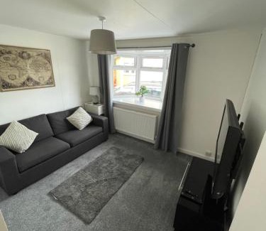 Glasgow Apartment | 1-Bedroom Chalet at Maryville Caravan Site - Uddingston, Glasgow