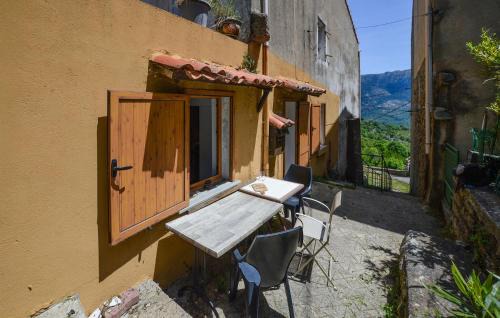 Lozzi Apartment | 1 Bedroom Cozy Apartment In Lozzi