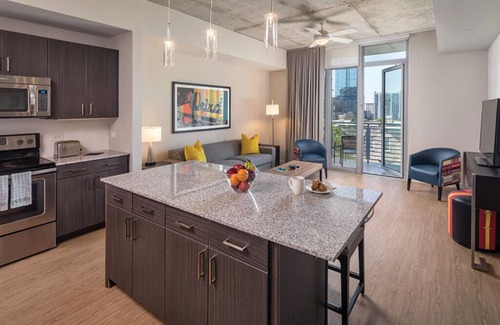 Civic District Resort | 1 Bedroom Deluxe Condo w/Kitchen in Austin!