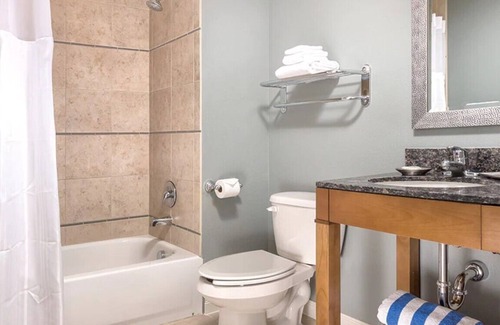 Las Vegas Resort | 1 bedroom dlx condo at Desert Blue Resort, sleeps 4