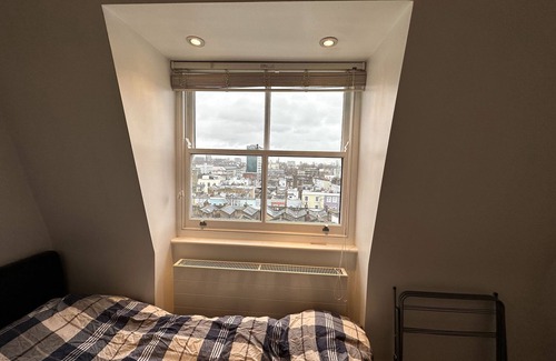 Campden Bed & Breakfast | 1 bedroom flat - fully equipped