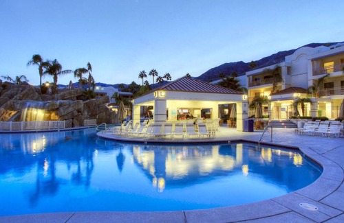 Canyon Corridor Hotel | 1 Bedroom - Full Kitchen 2 Nights FRI SAT Palm Springs/Coachella Weekend