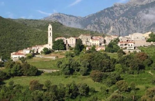 Soveria House | 1 bedroom ground floor villa with garden