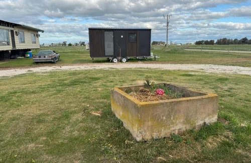 Deakin House | 1 Bedroom Holiday Homes In Tongala
