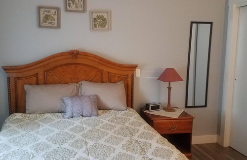 Bangor Apartment | 1 Bedroom,in a secured building, centrally located in Bangor Maine