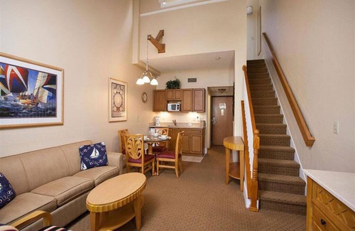 West Yarmouth Apartment | 1-Bedroom | Indoor and Outdoor Pool | Resort Amenities