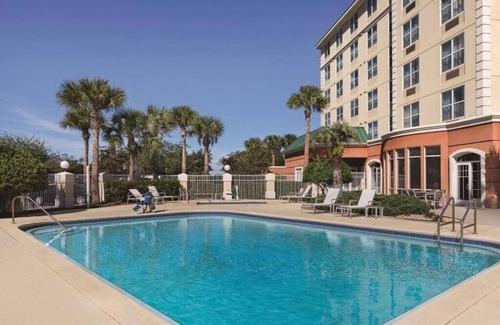 Airport North Apartment | 1 Bedroom King Suite Near Airport Lakes Park ORL