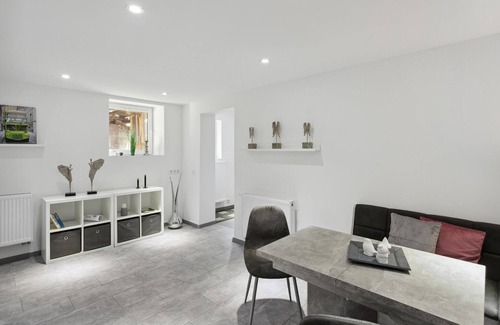 Nieheim Apartment | 1 bedroom lovely apartment in Nieheim