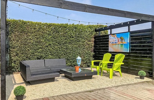Sint-Annaland House | 1 bedroom lovely home in Sint-Annaland