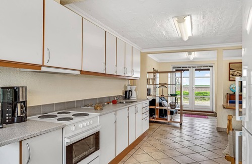 Ljørslev Apartment | 1 bedroom nice apartment in Nykøbing M