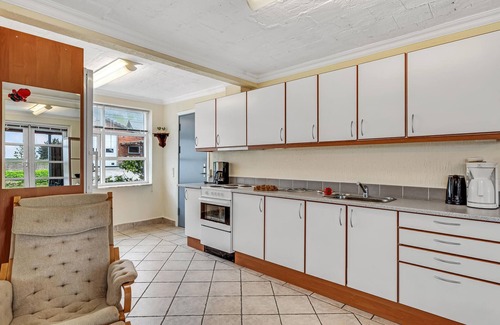 Ljørslev Apartment | 1 bedroom nice apartment in Nykøbing M