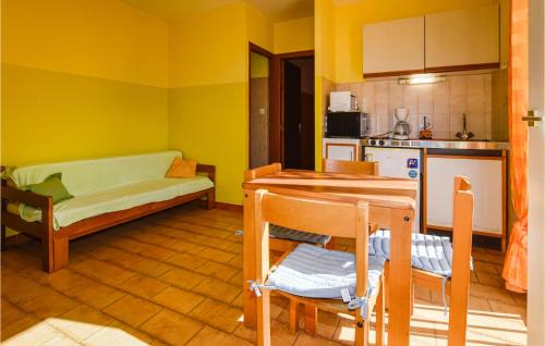 Monticello Apartment | 1 Bedroom Nice Apartment In Monticello