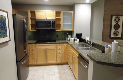 Paradise Valley Village Villa | 1 Bedroom Premium {Larger} Villa